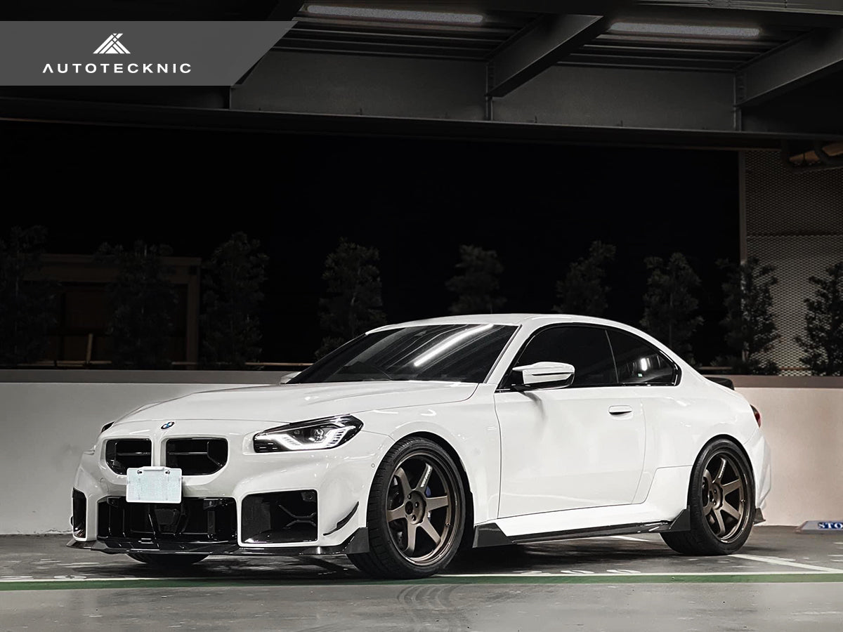 AutoTecknic Dry Carbon Podium Front Grille - BMW G87 M2