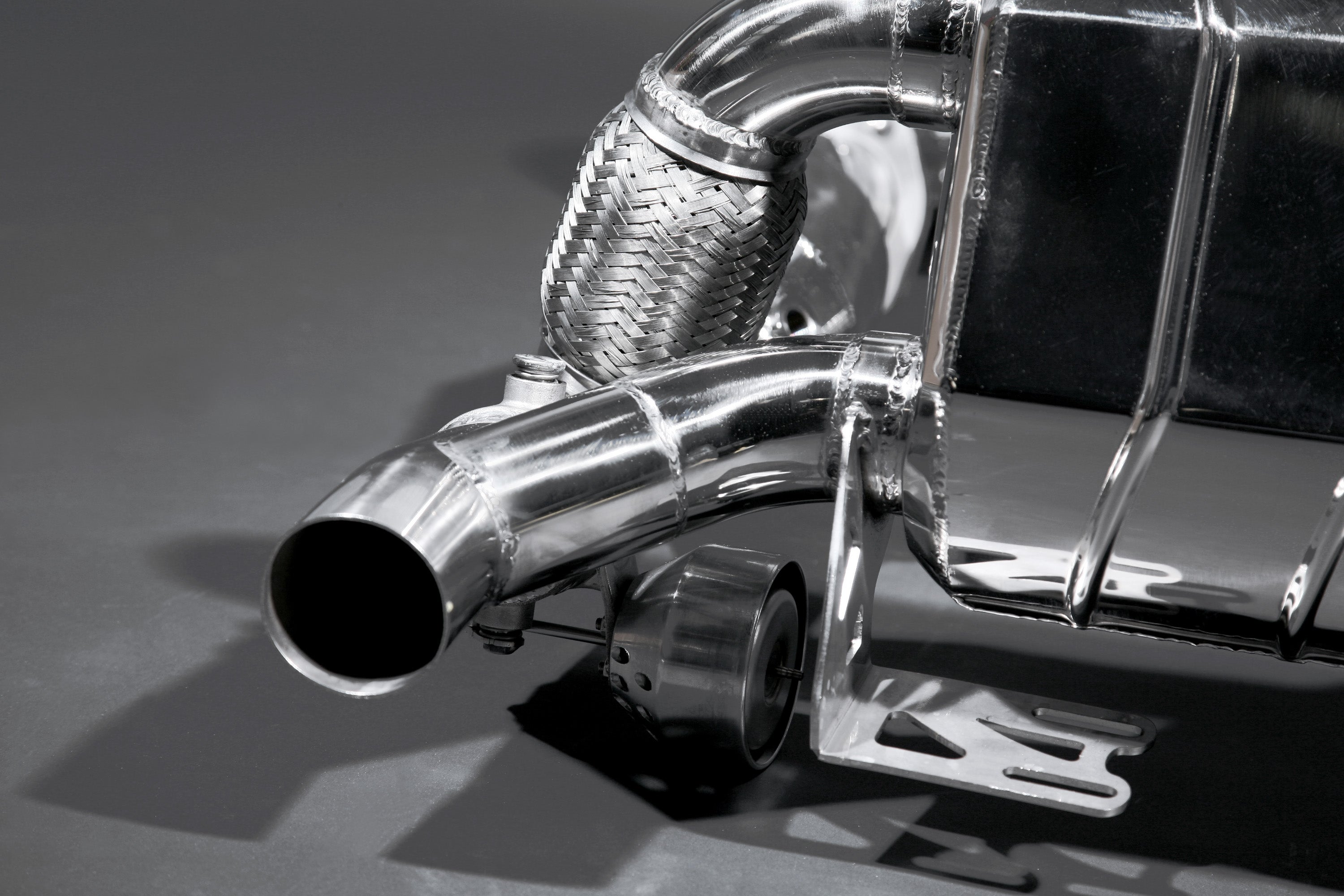 Ferrari F430 Scuderia/16M - Valved Exhaust, 250 Cell Sport Cats + Heat Protection