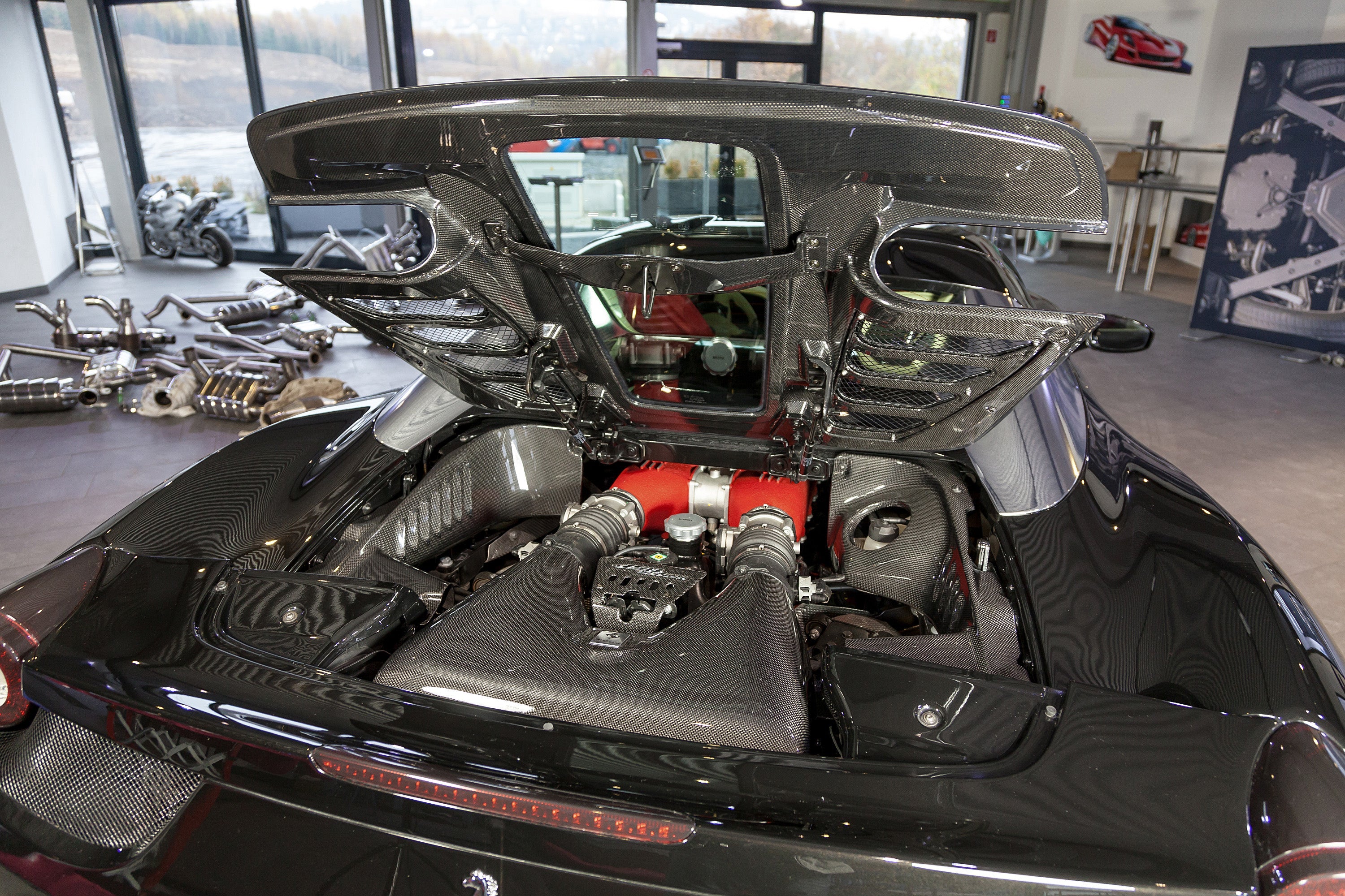 Ferrari 458 Spider/Aperta - Carbon Fiber Side Engine Covers