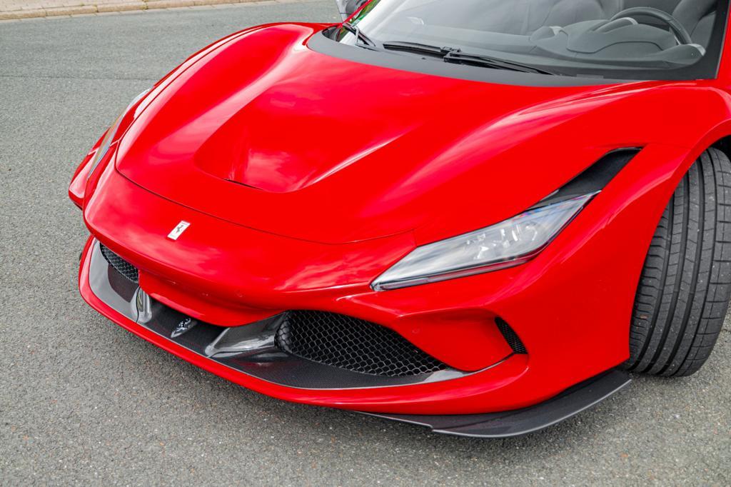 Ferrari F8 - Carbon Fiber Headlight Air Vents