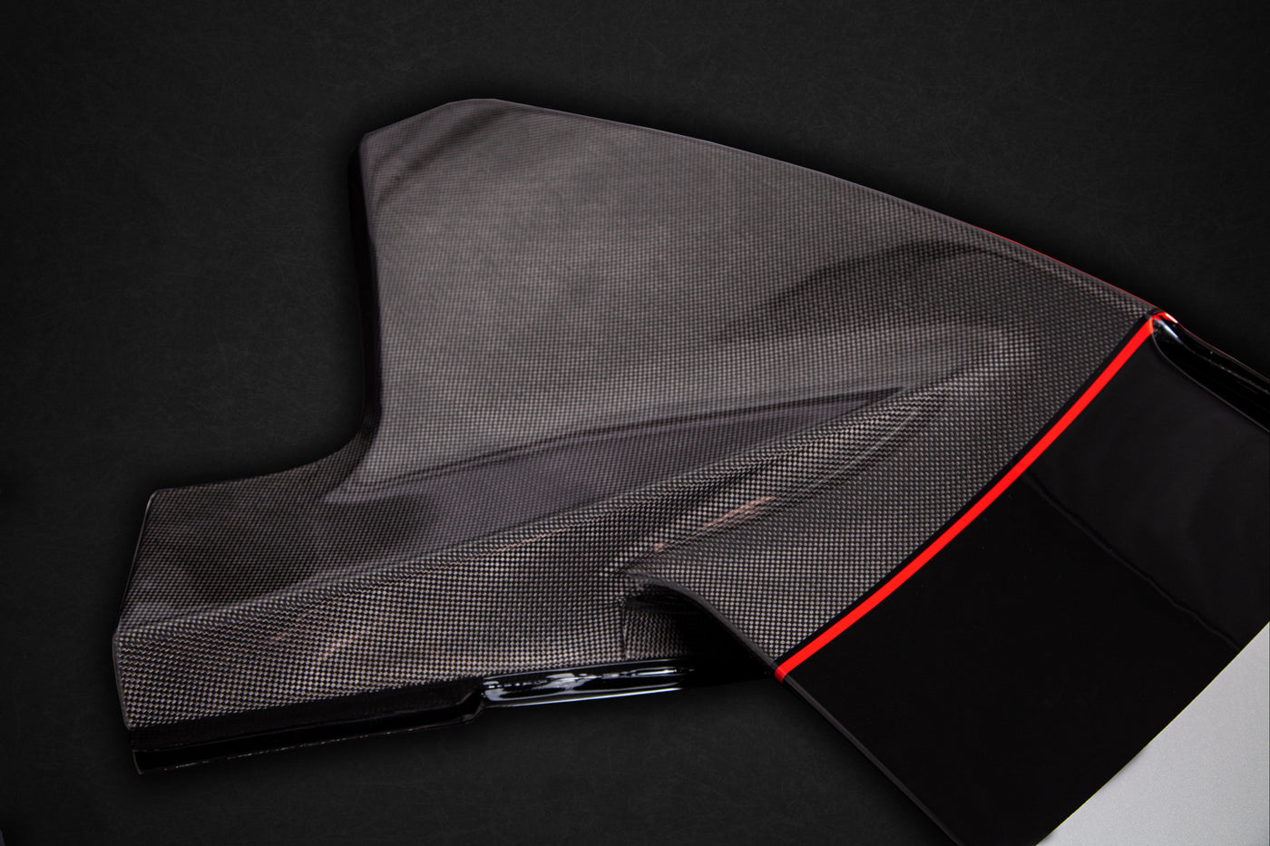 Ferrari 488 Pista (Coupe) - Carbon Fiber Rear Wing