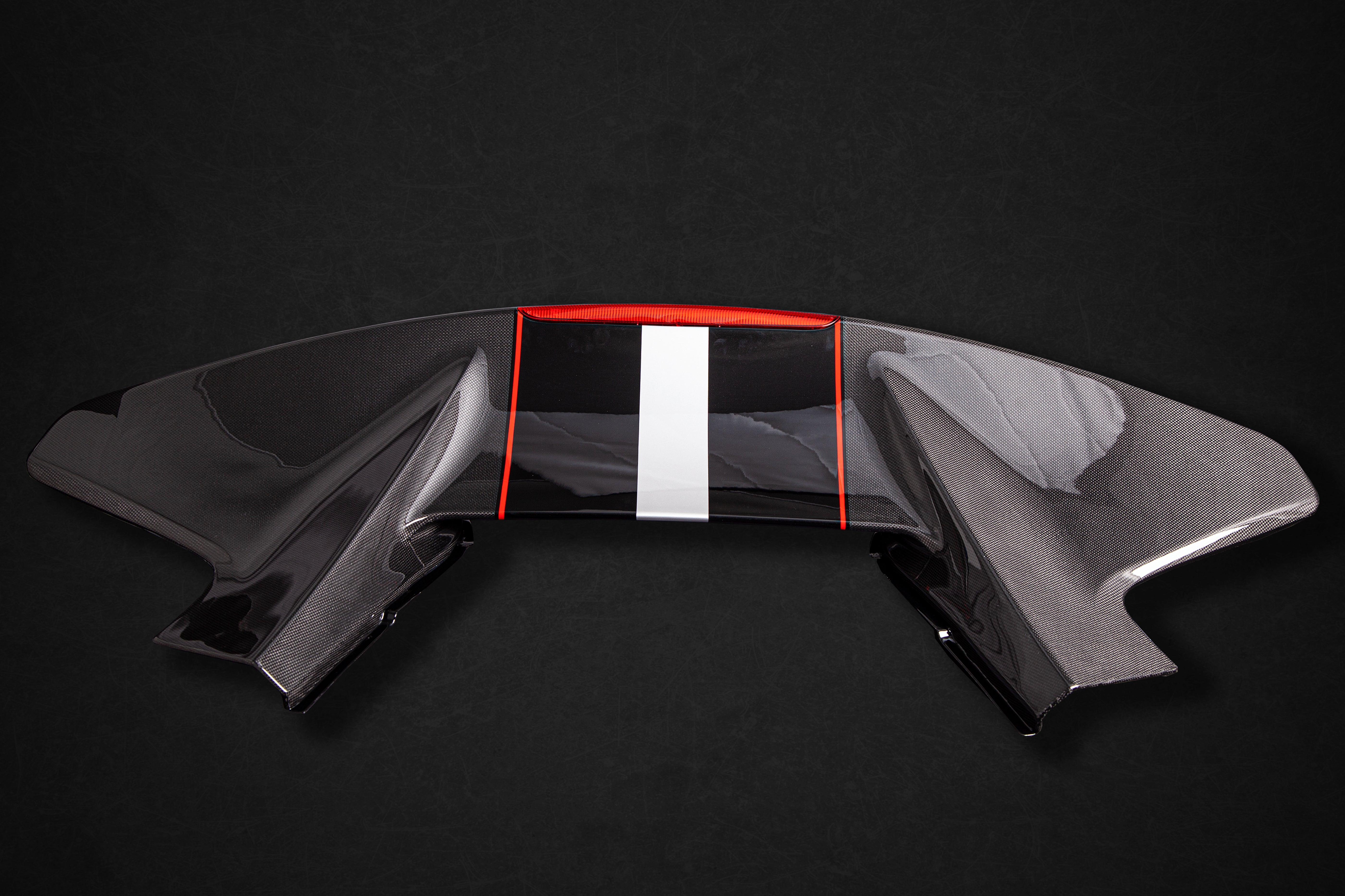 Ferrari 488 Pista (Coupe) - Carbon Fiber Rear Wing