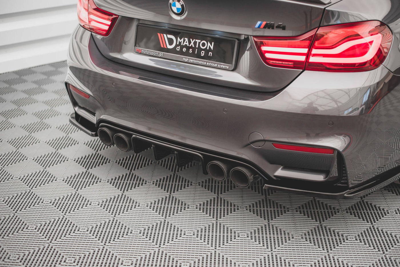BMW M4 (F82) Rear Valance — vehicle view