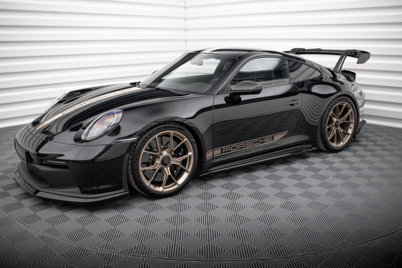 Porsche 911 (992) GT3 Side Skirt Diffusers — vehicle view