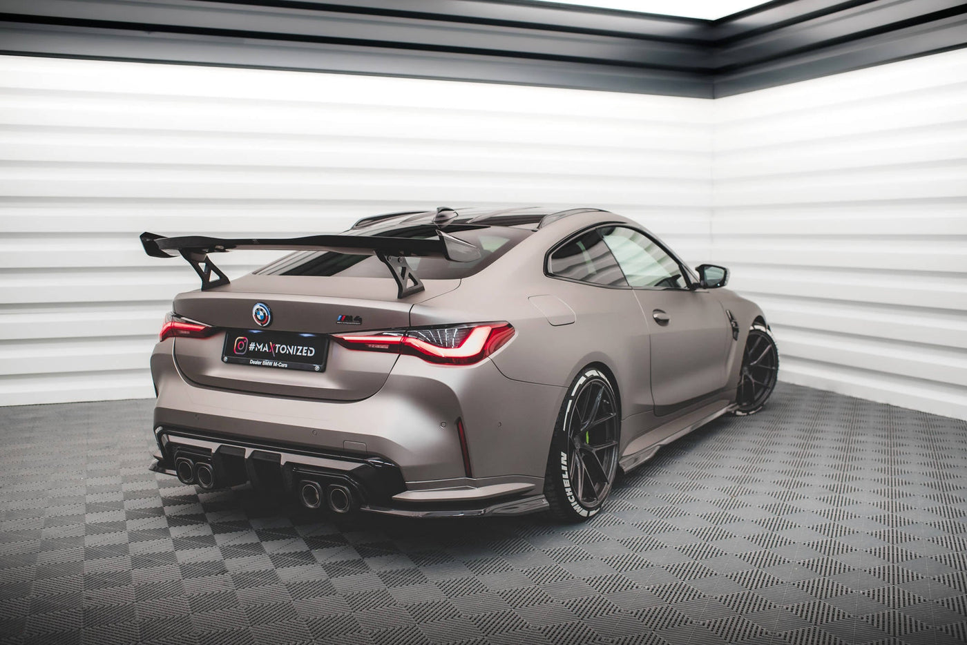 BMW M4 (G82) Carbon Fiber Rear Side Splitters — vehicle view