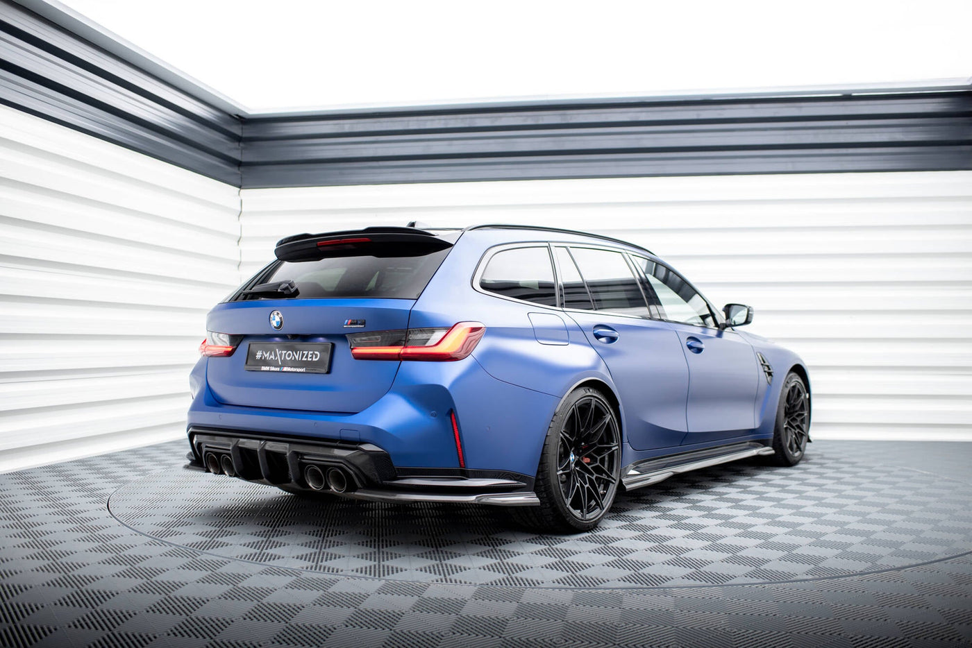 BMW M3 Touring (G81) Carbon Fiber Full Splitter Set — vehicle view