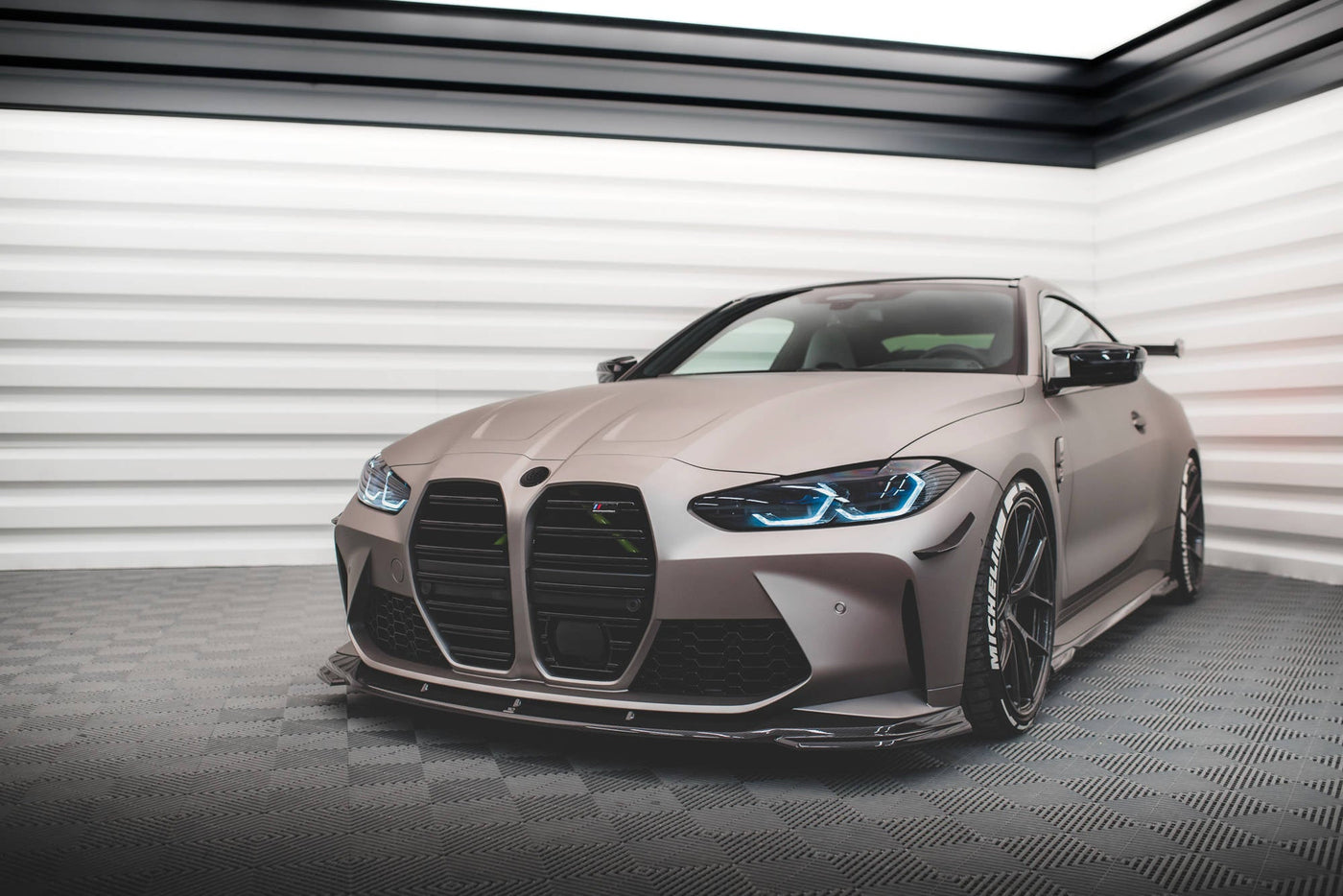 BMW M4 (G82) Carbon Fiber Front Splitter V2 — vehicle view