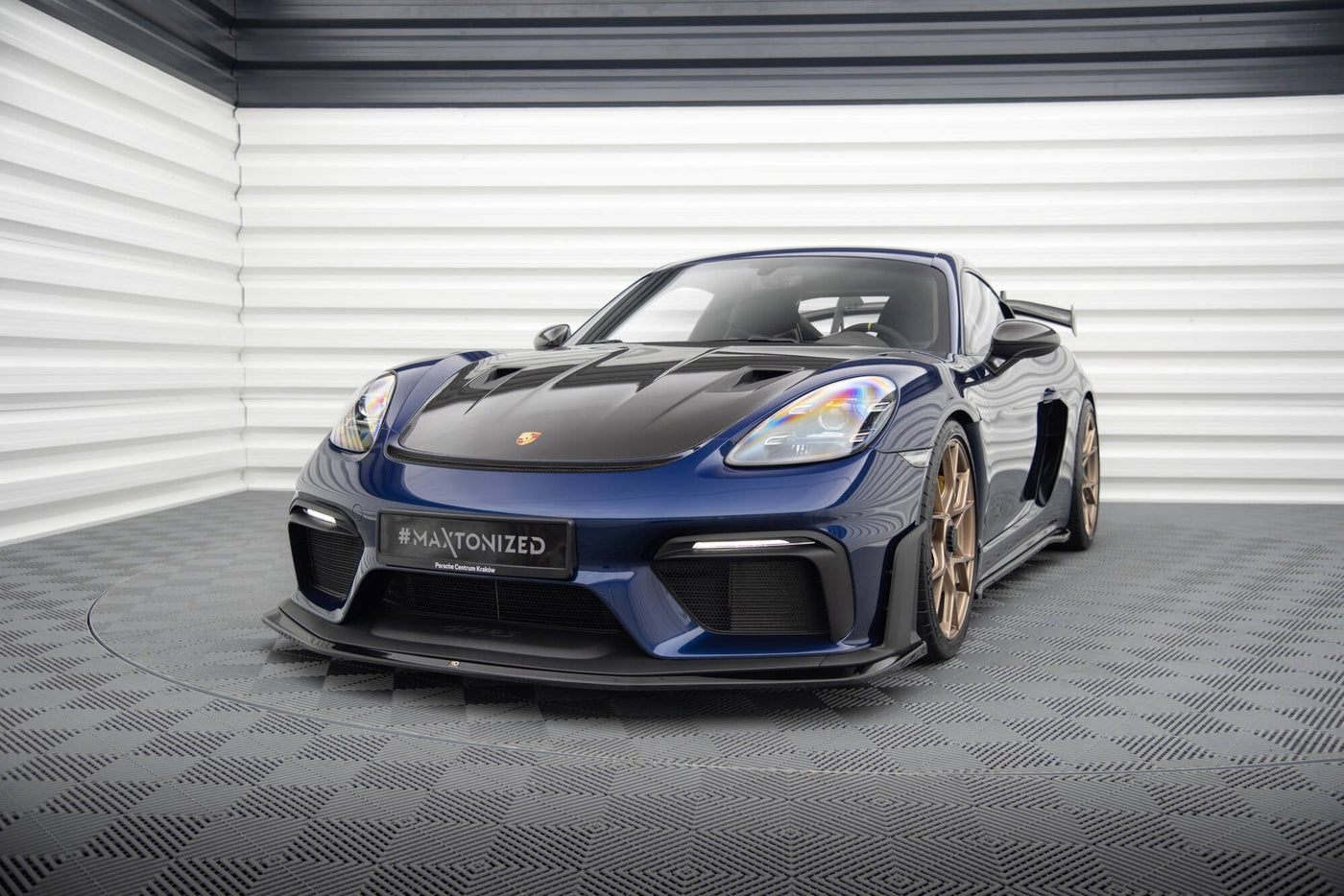 Porsche 718 Cayman GT4 RS Front Splitter — vehicle view
