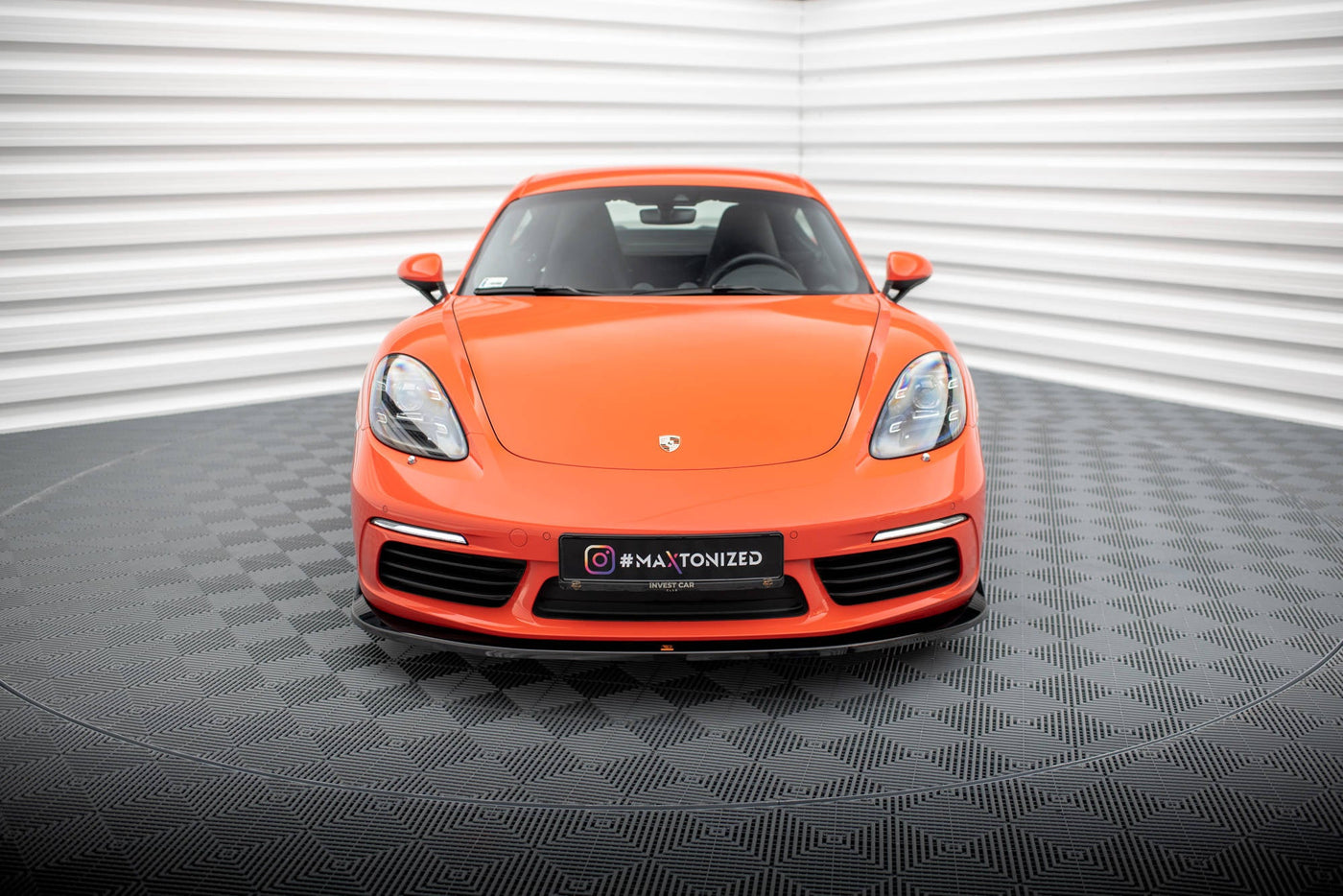 Porsche 718 Cayman Front Splitter V2 — vehicle view