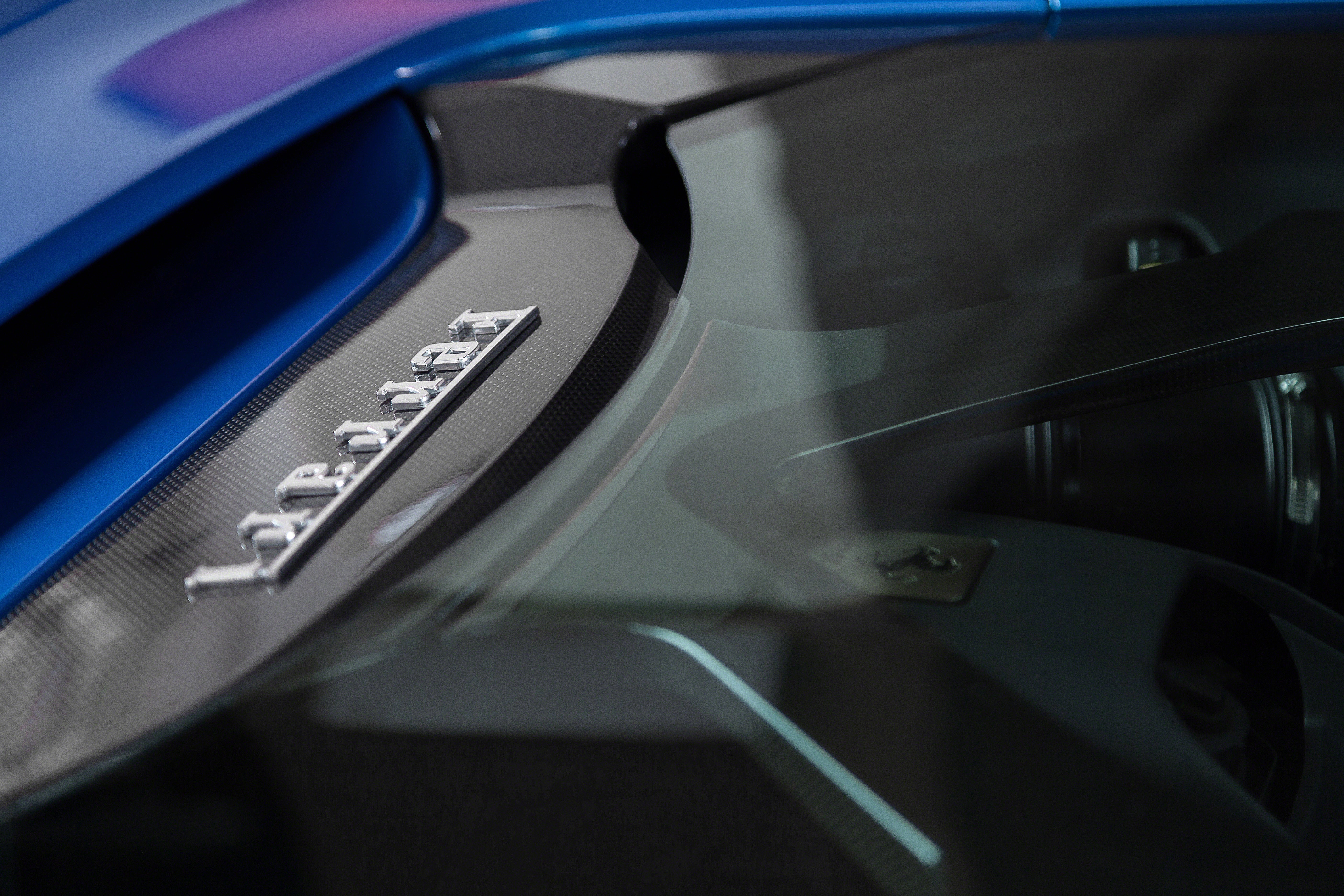 Ferrari 488 GTS/Pista - Carbon Fiber + Glass Bonnet