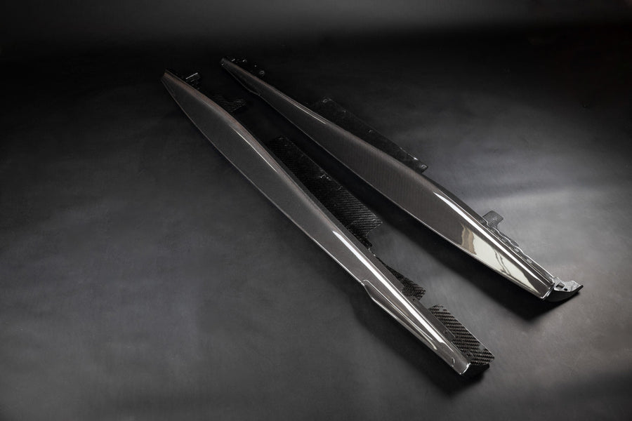 Ferrari Roma - Carbon Fiber Side Skirts (Small Fin)