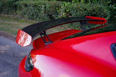 718 GT4 Rear Wing Endplates Pair (Visual Gloss  Carbon Laquered)