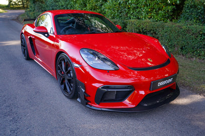 718 GT4 Front Curtain Track Spec (Pair) (Visual Gloss  Carbon Laquered)