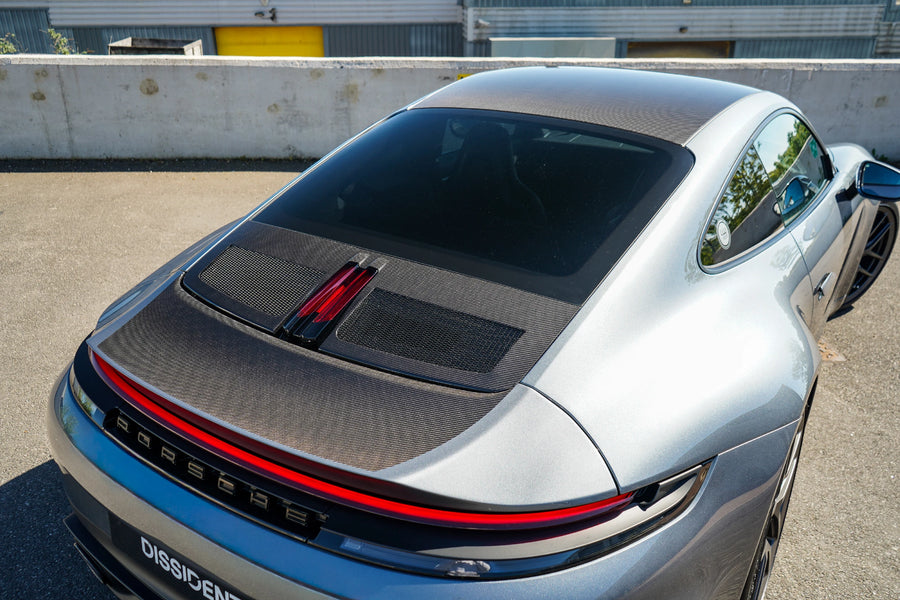 992 Engine Cover (Brake Light Delete) - Gloss Visual Carbon (Herringbone)