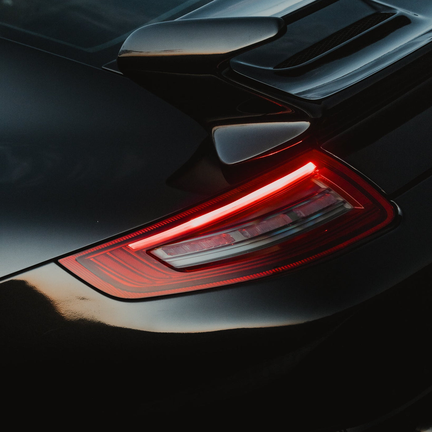 997.1 XB LED Head/Tail Light Bundle