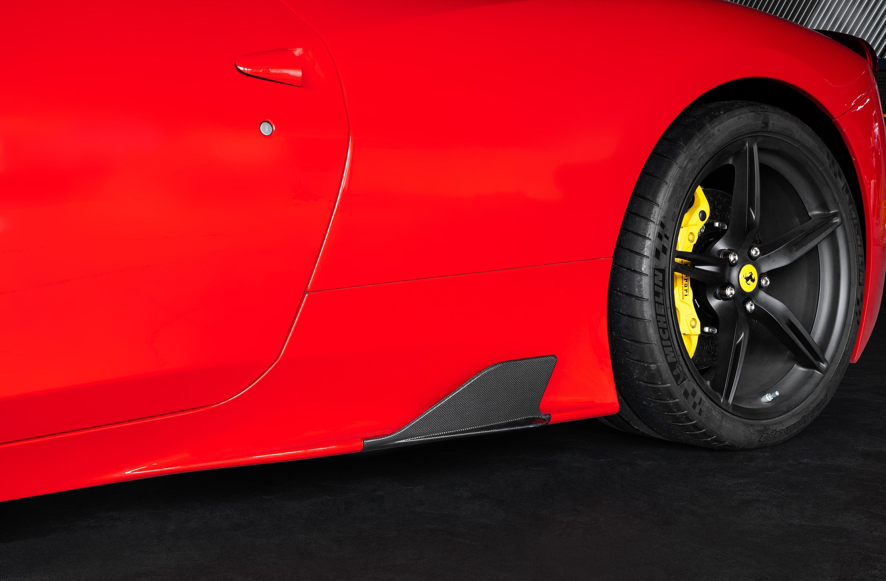 Ferrari 458 Speciale - Carbon Fiber Side Fins