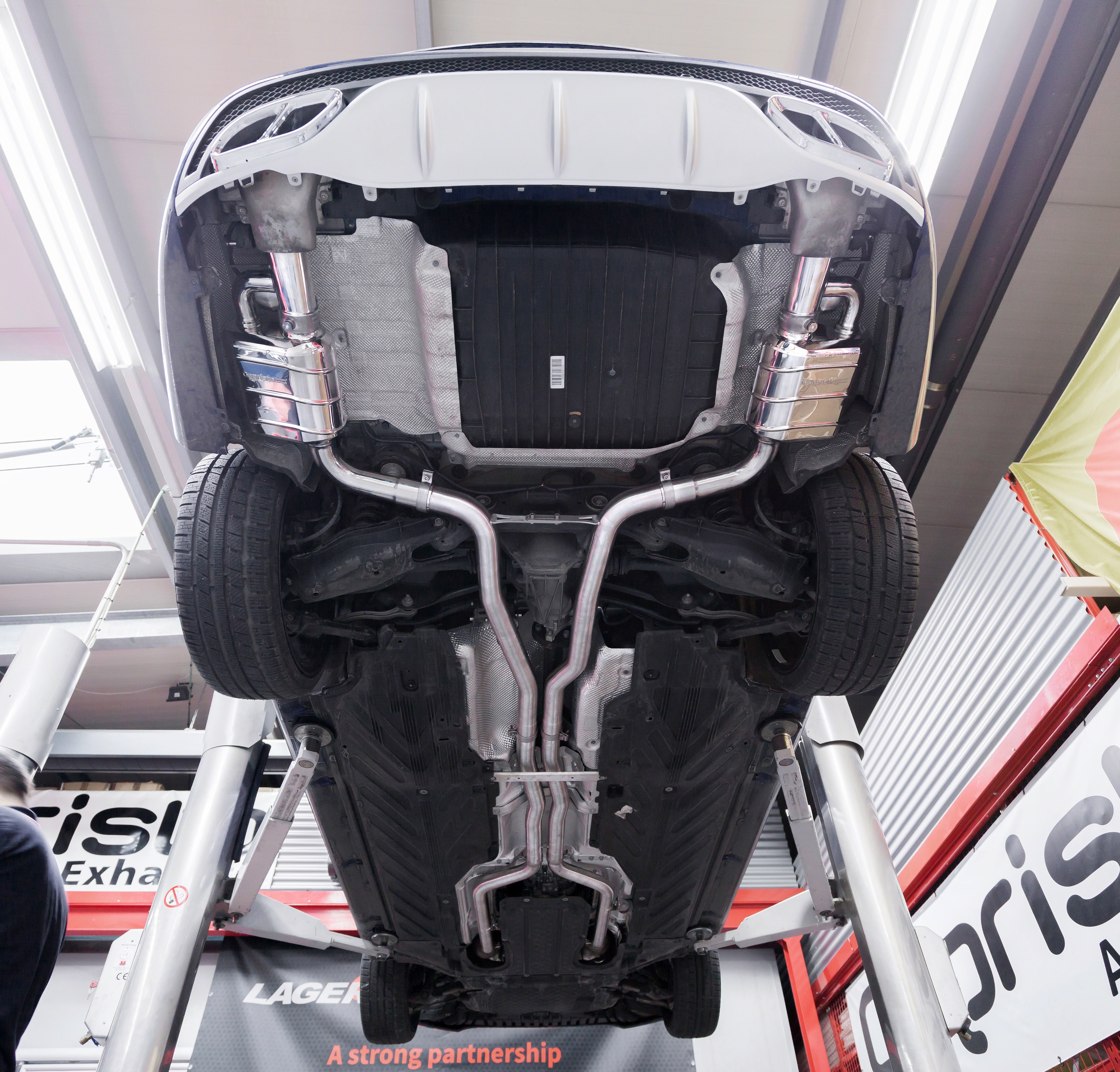Mercedes AMG C43 (S205) - Valved Exhaust + MidPipes (CES3)