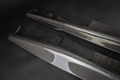 Ferrari Roma - Carbon Fiber Side Skirts (Large Fin)