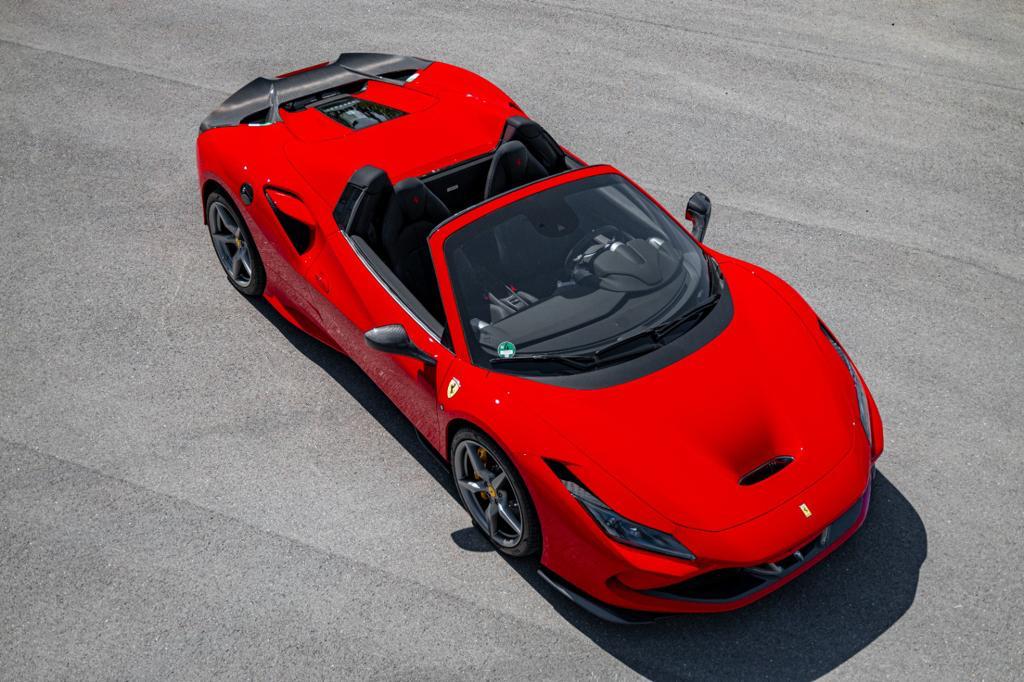 Ferrari F8 - Carbon Fiber Front Air Vents (2 Piece)