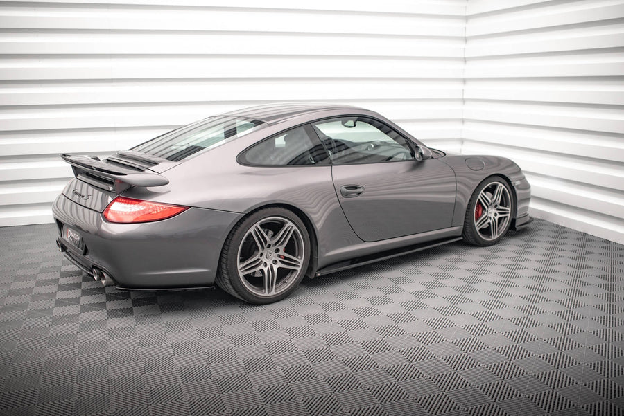 Porsche 911 (997.2) Carrera / GTS Side Skirt Diffusers — vehicle view