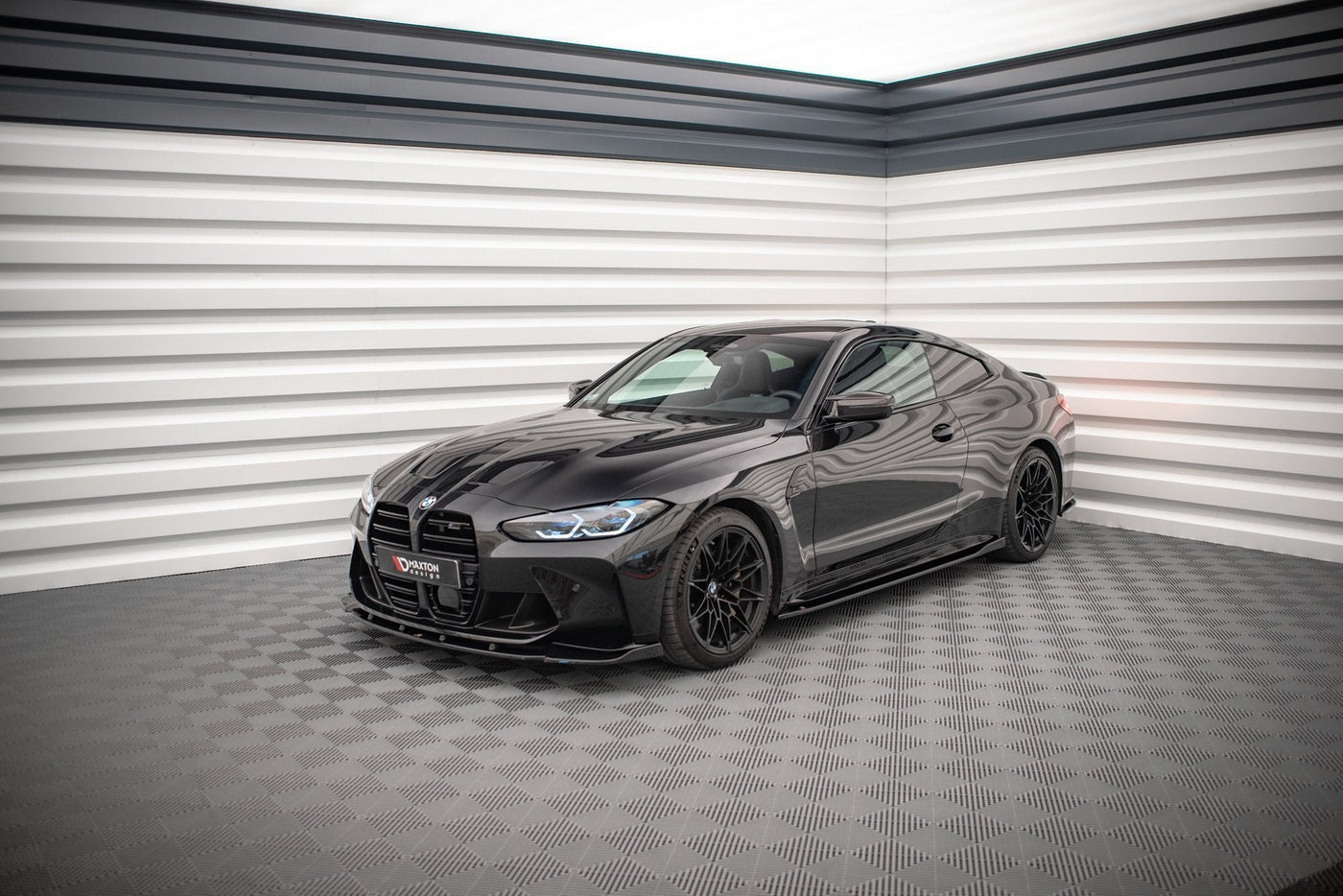 BMW M4 (G82) Side Skirt Diffusers V1 — vehicle view