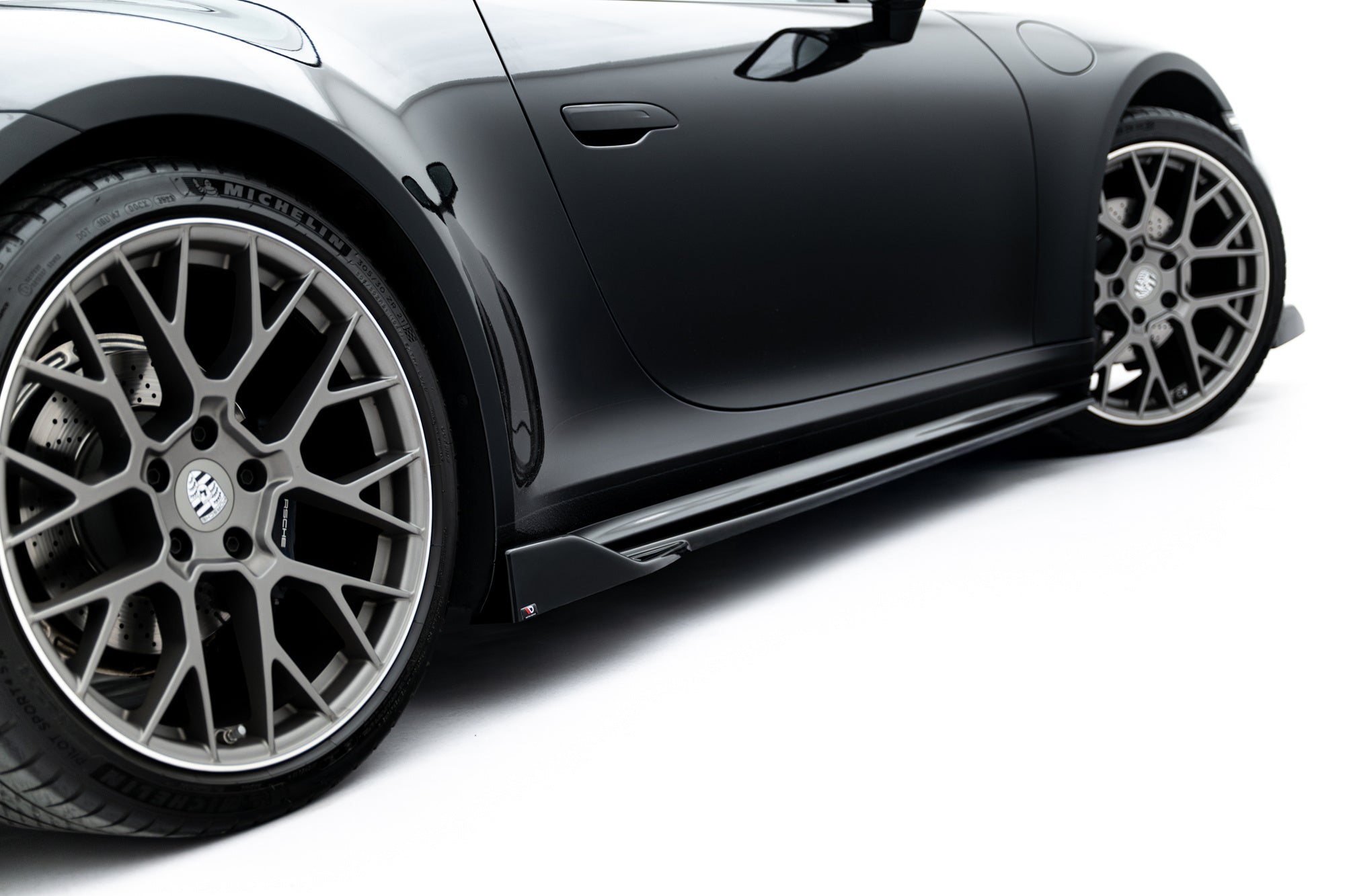 Porsche 911 (992) Carrera Sport Design Side Skirt Diffusers V2 — vehicle view