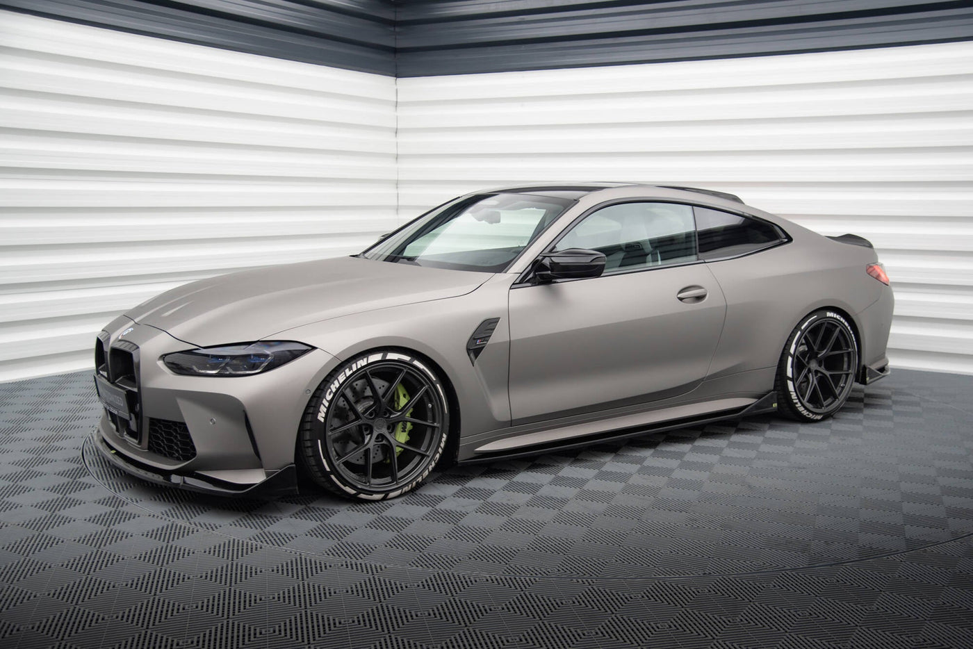 BMW M4 (G82) Side Skirt Diffusers V3 CSL Look — vehicle view