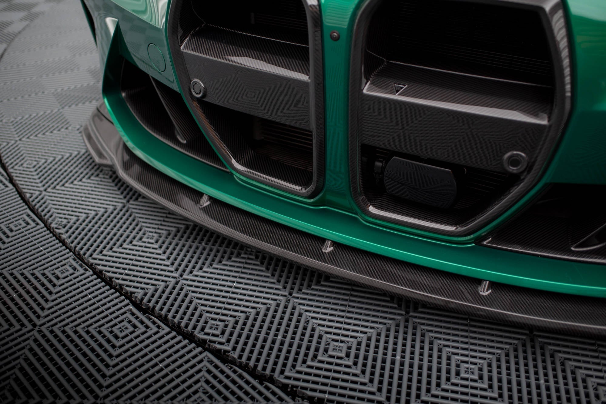 BMW M3 (G80) Carbon Fiber Full Splitter Set — vehicle view