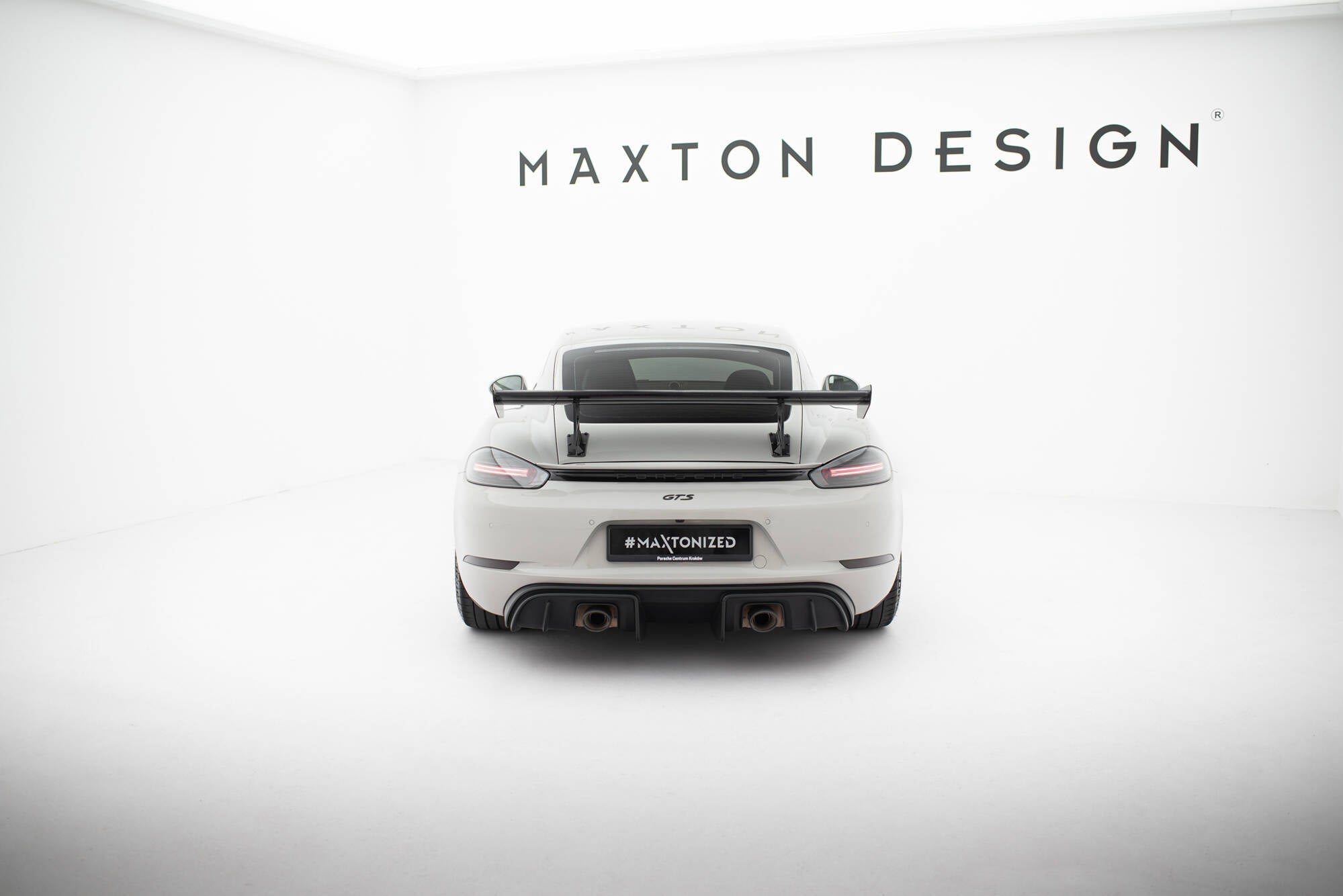 Porsche 718 Cayman Carbon Rear Wing — Internal Bracket Mount — vehicle view (V1)