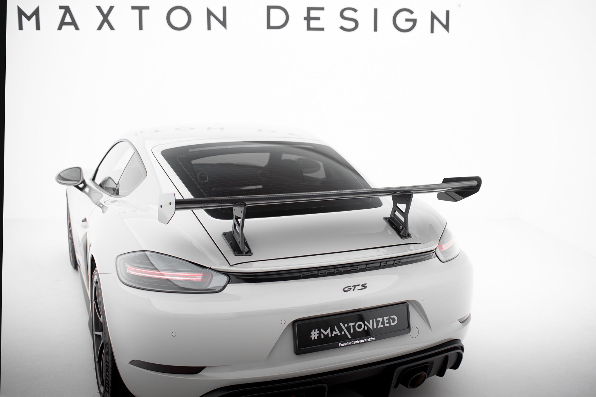 Porsche 718 Cayman Carbon Rear Wing — Internal Bracket Mount — vehicle view (V1)