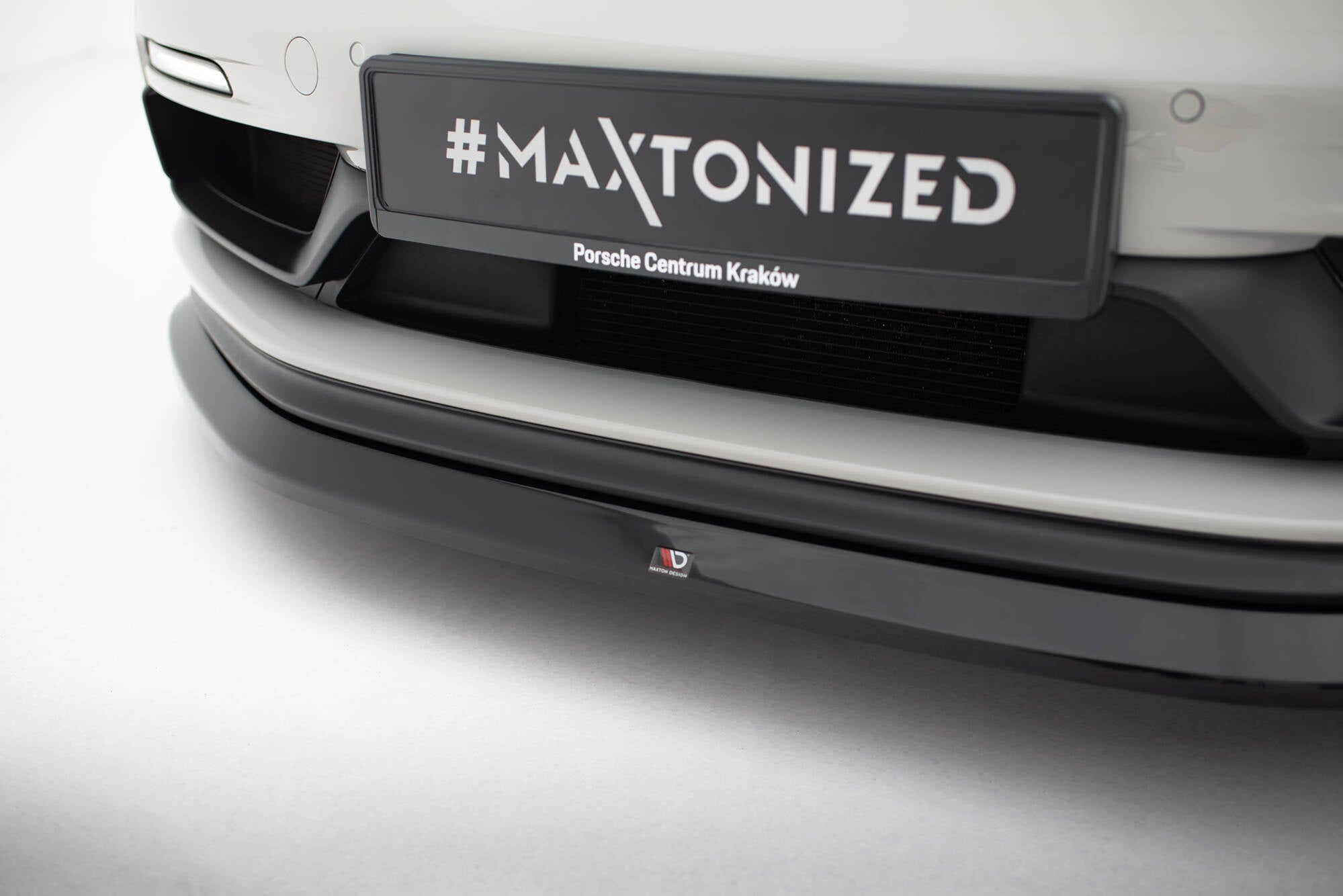 Porsche 718 Cayman / Boxster GTS Front Splitter V1 — vehicle view