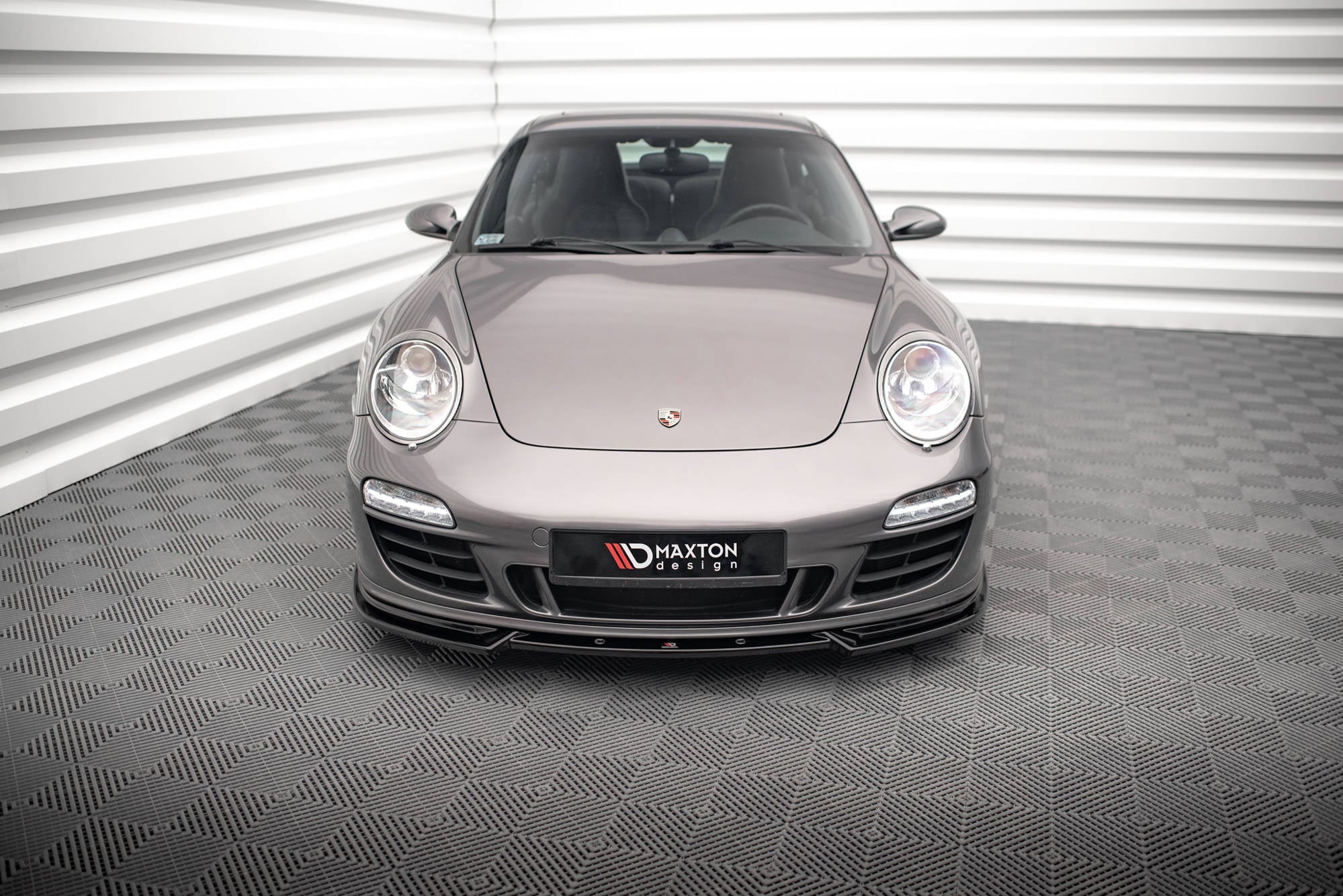 Porsche 911 (997.2) Carrera GTS Front Splitter V2 — vehicle view