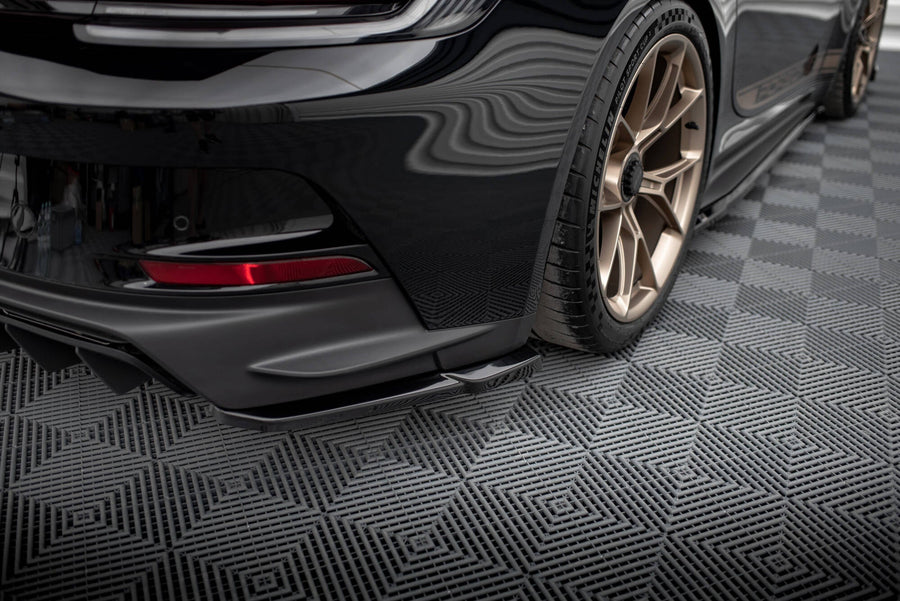 Porsche 911 (992) GT3 Rear Side Splitters — vehicle view