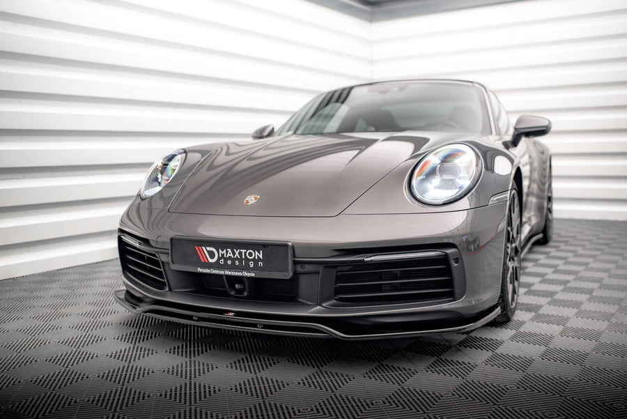 Porsche 911 (992) Carrera 4S Full Splitter Set — vehicle view